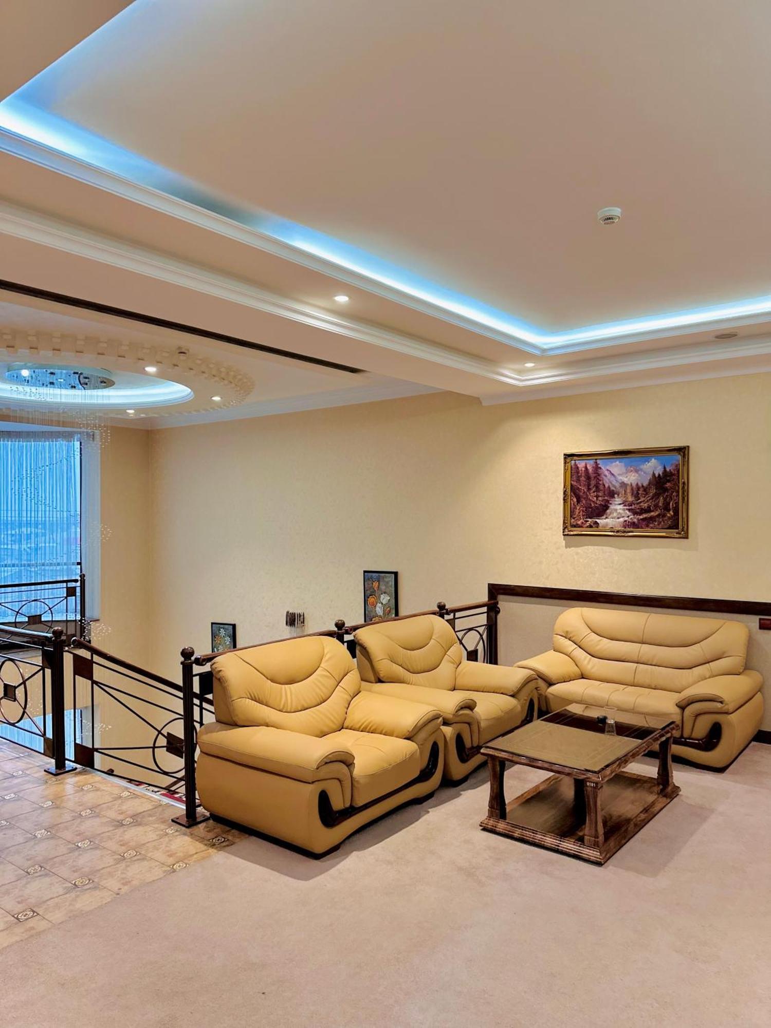 Hayot Hotel Tashkent Bagian luar foto