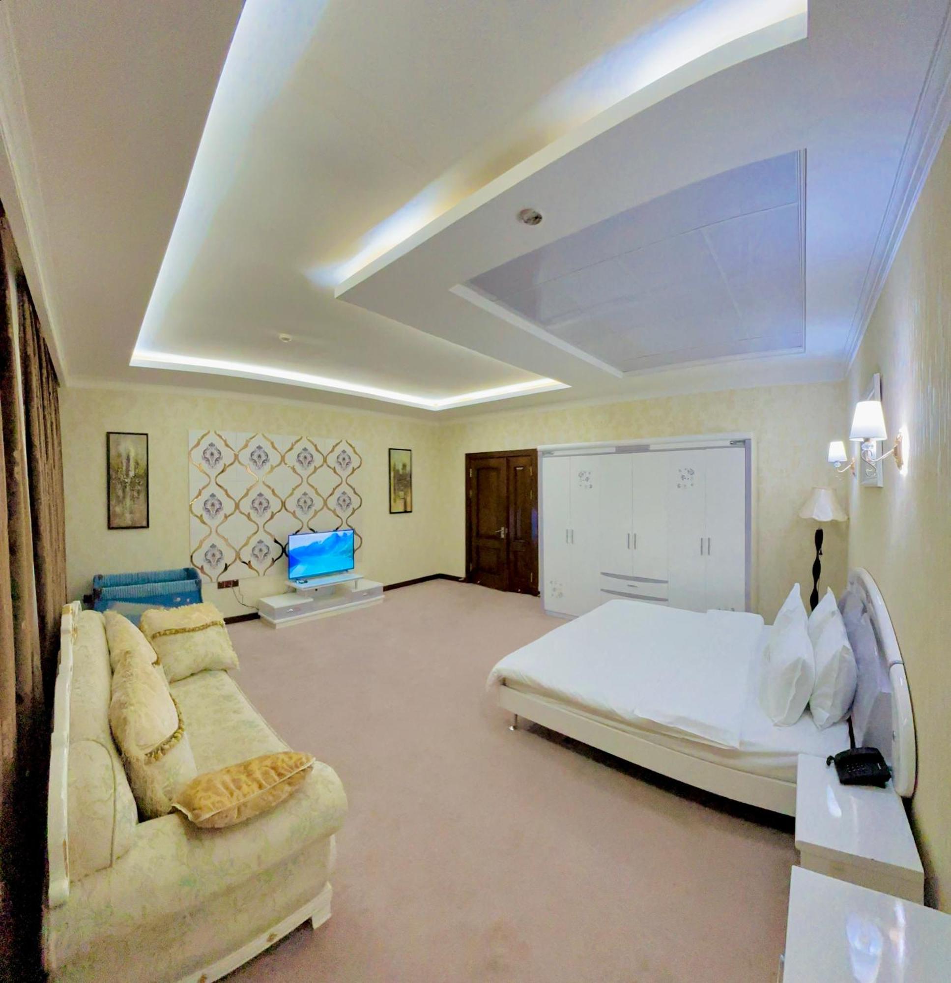 Hayot Hotel Tashkent Bagian luar foto