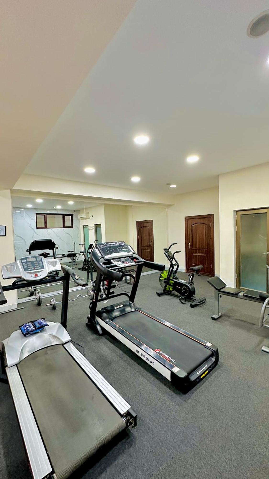Hayot Hotel Tashkent Bagian luar foto