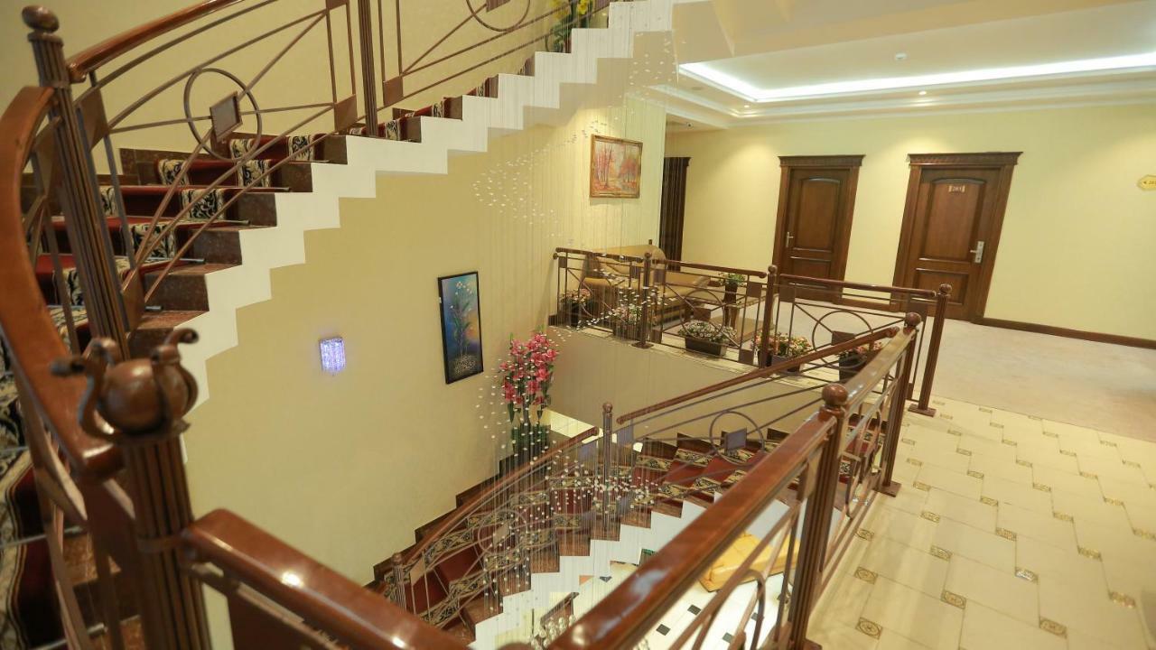 Hayot Hotel Tashkent Bagian luar foto